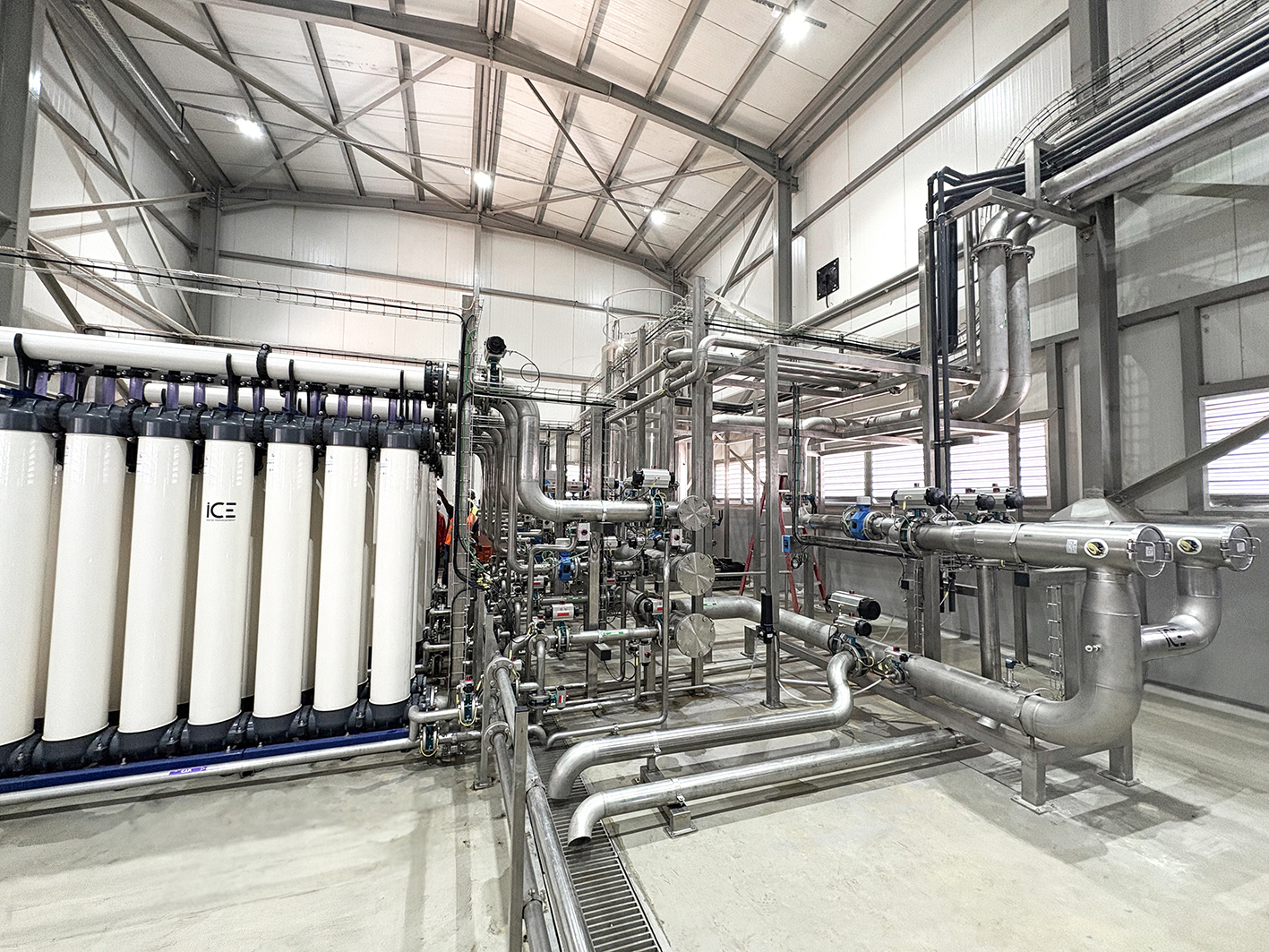 2- unité d’ultrafiltration_ultrafiltration unit _ IMG_1992 unité d'ulrafiltration_ultrafiltration unit